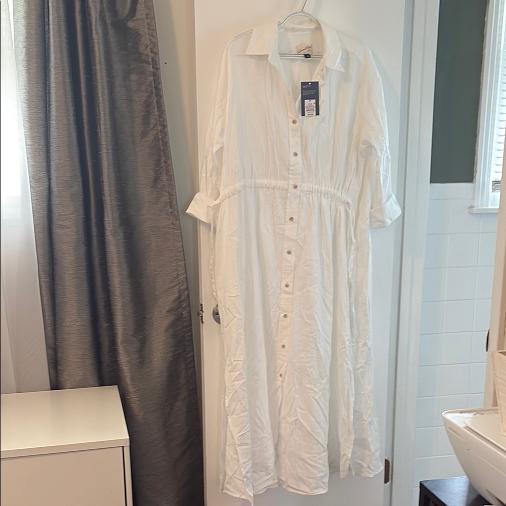 Universal Thread Cream Long Sleeve Cuffed Sundress